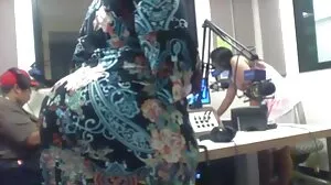 BRAZZERS Anak Tiri kisah sex dengan makcik Sumbat Willynya ke dalam Vakum?! :O