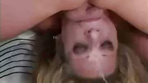 Pool Boy telah mendaftar untuk Seks oleh Huge Tittied Boss cerita lucah makcik Lady!