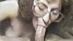 Seorang lagi Bodoh Terperangkap kisah lucah makcik & Terperosok - Ibu Tiri Awek
